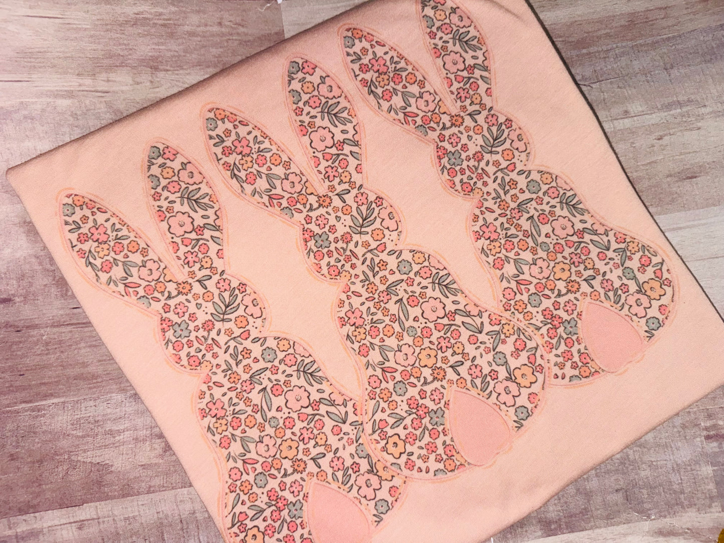 Floral bunny trio tee TAT 3 WEEKS