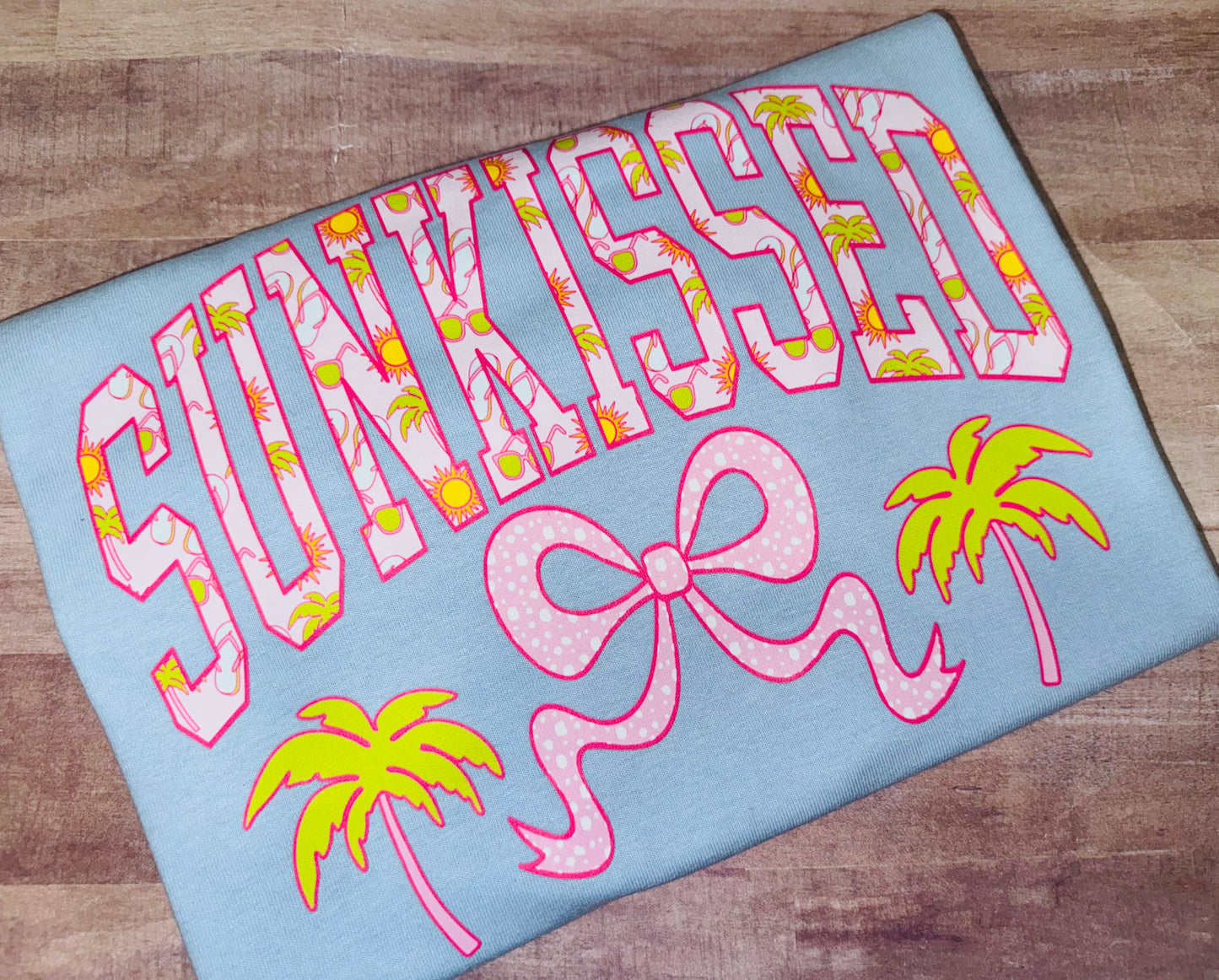 Sunkissed tee TAT 3 WEEKS