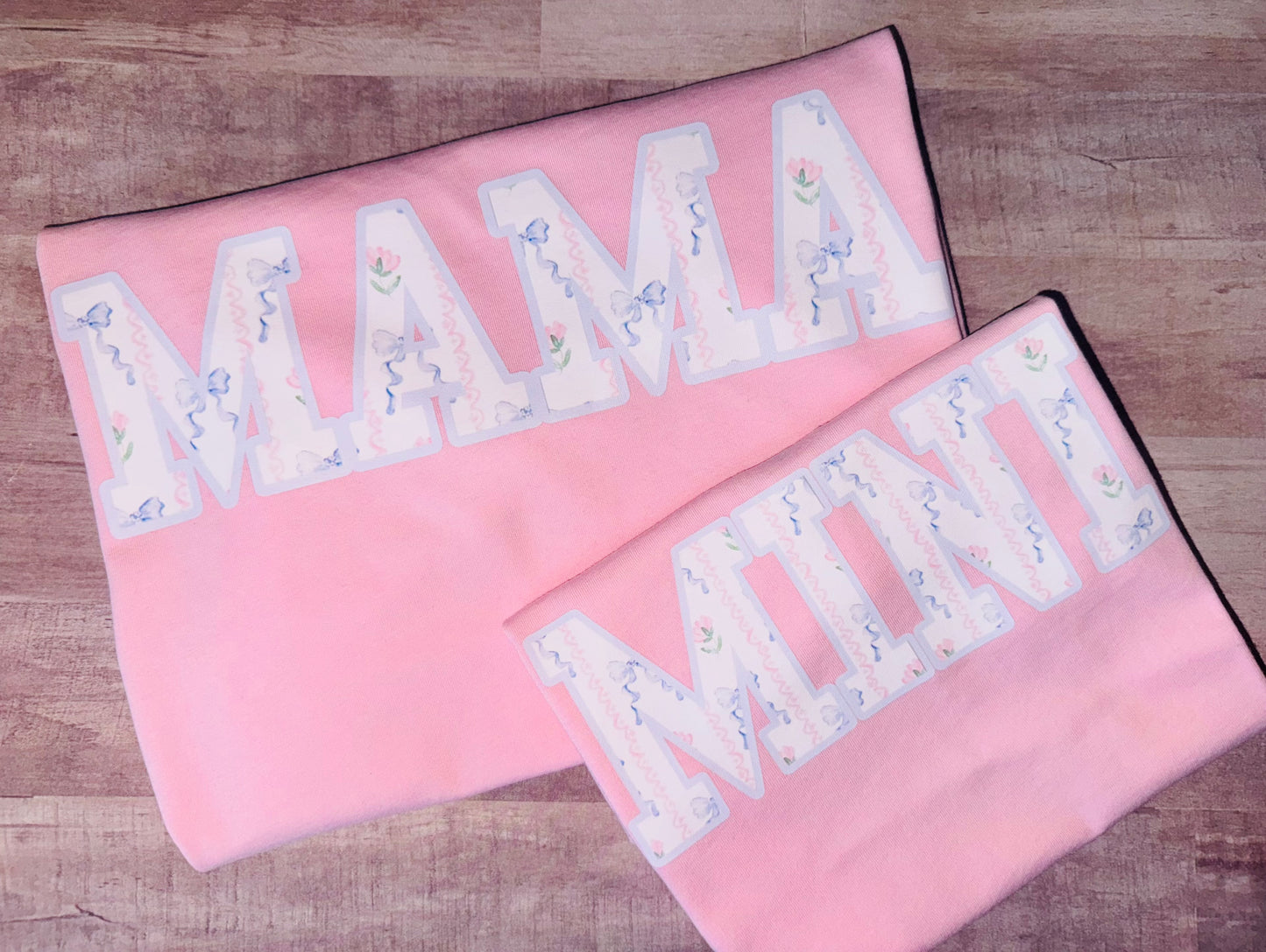 Mama bow tee TAT 3 WEEKS