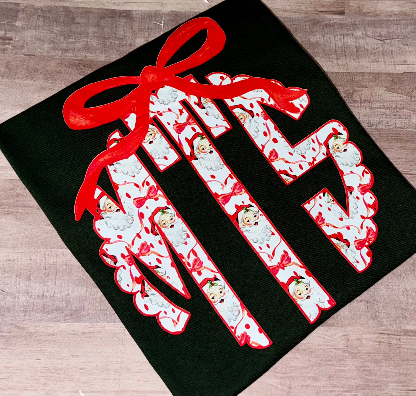 Santa bow Monogram tee TAT 3 WEEKS