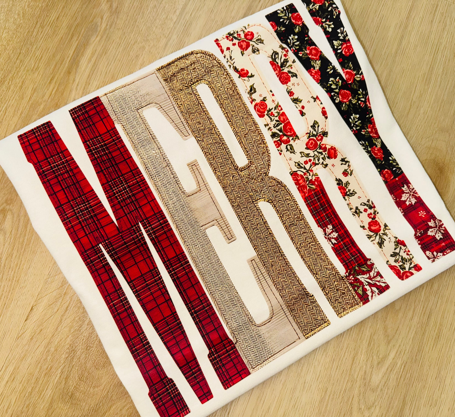 Merry Patchwork tee TAT 3 WEEKS