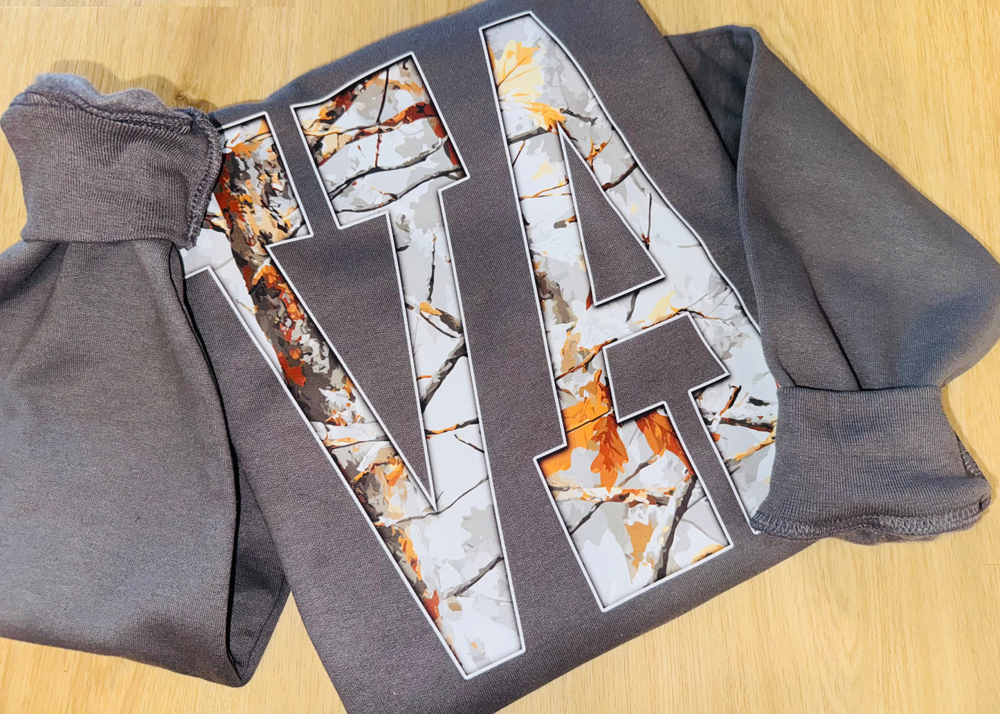 VA Camo Crewneck TAT 3 WEEKS