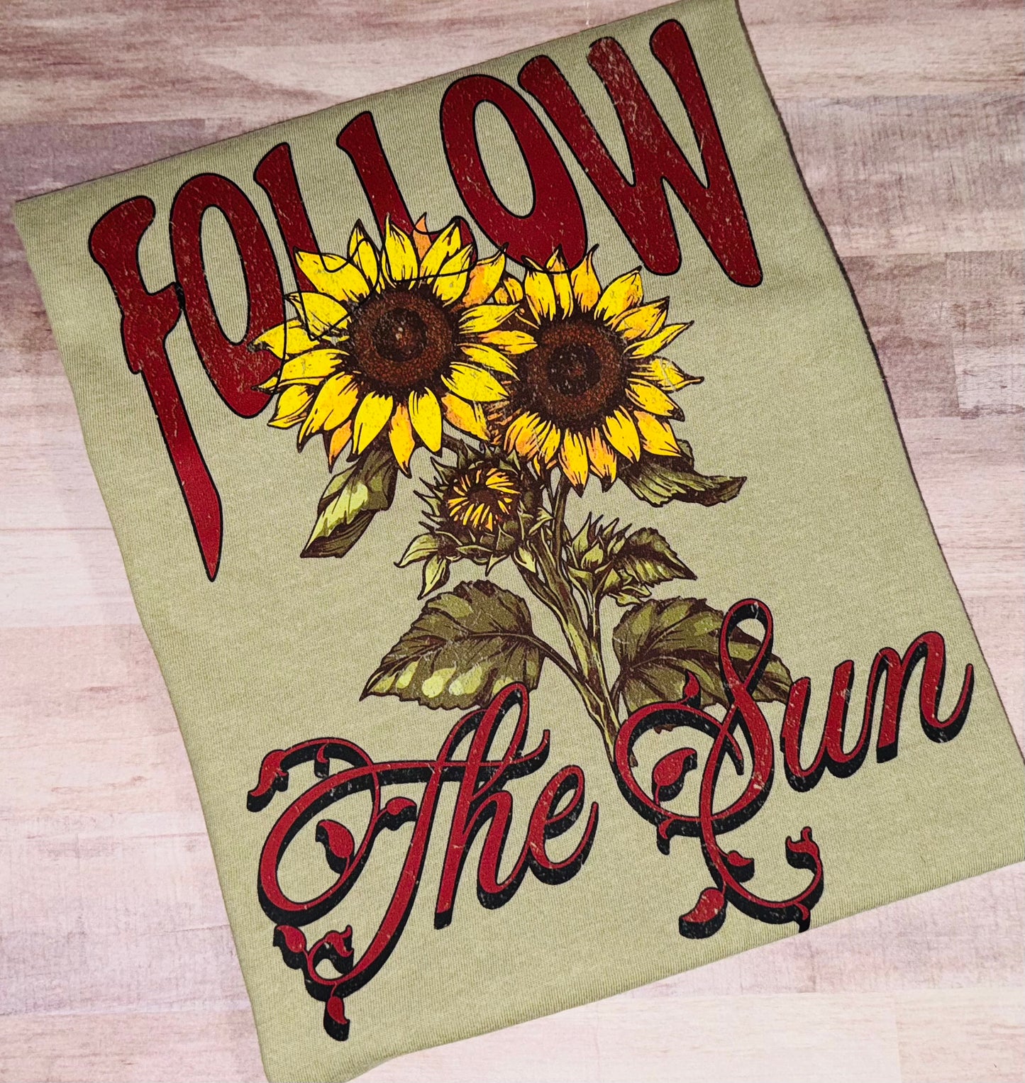 Follow the sun tee TAT 3 WEEKS