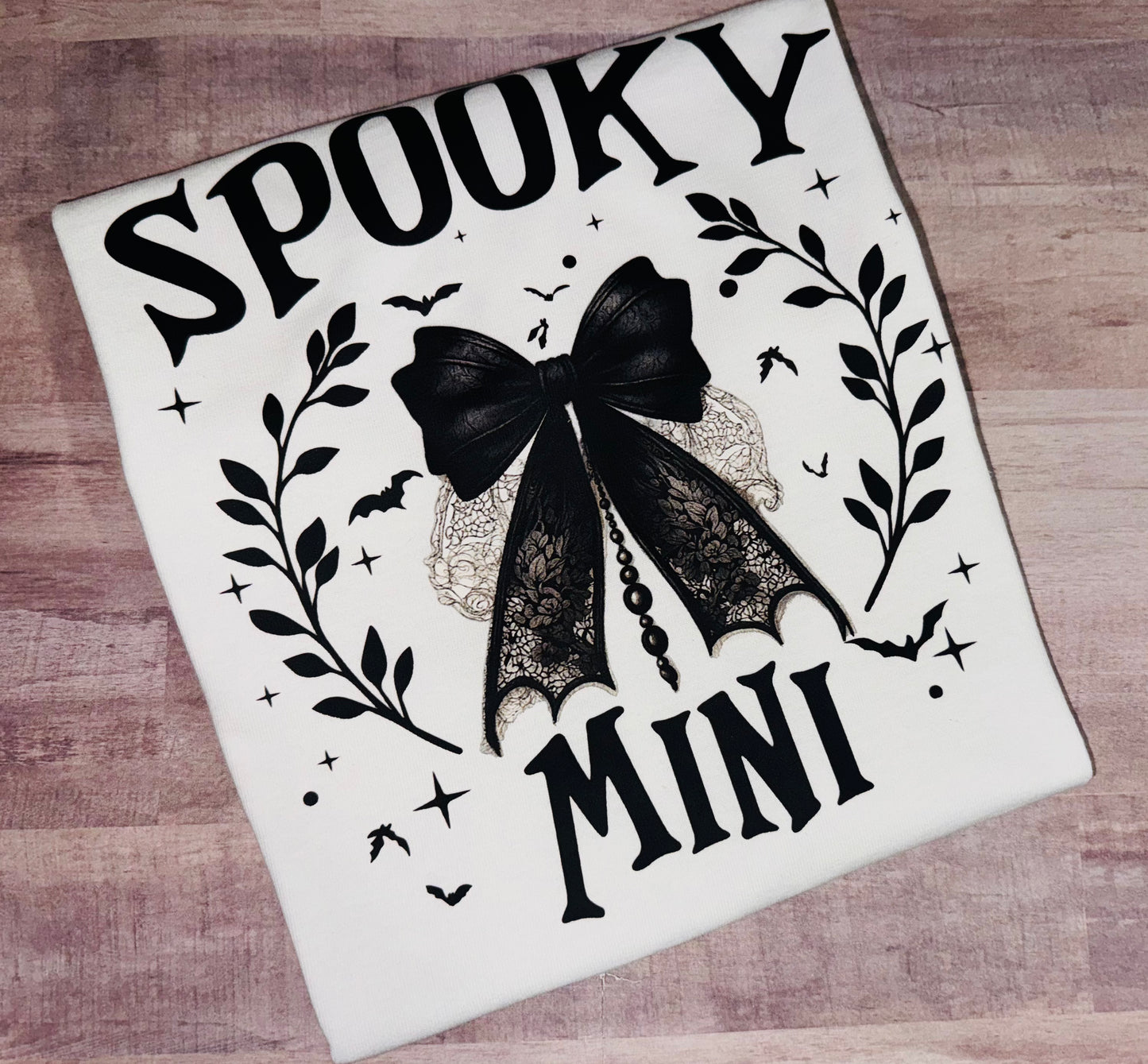 Spooky Mini tee TAT 3 WEEKS