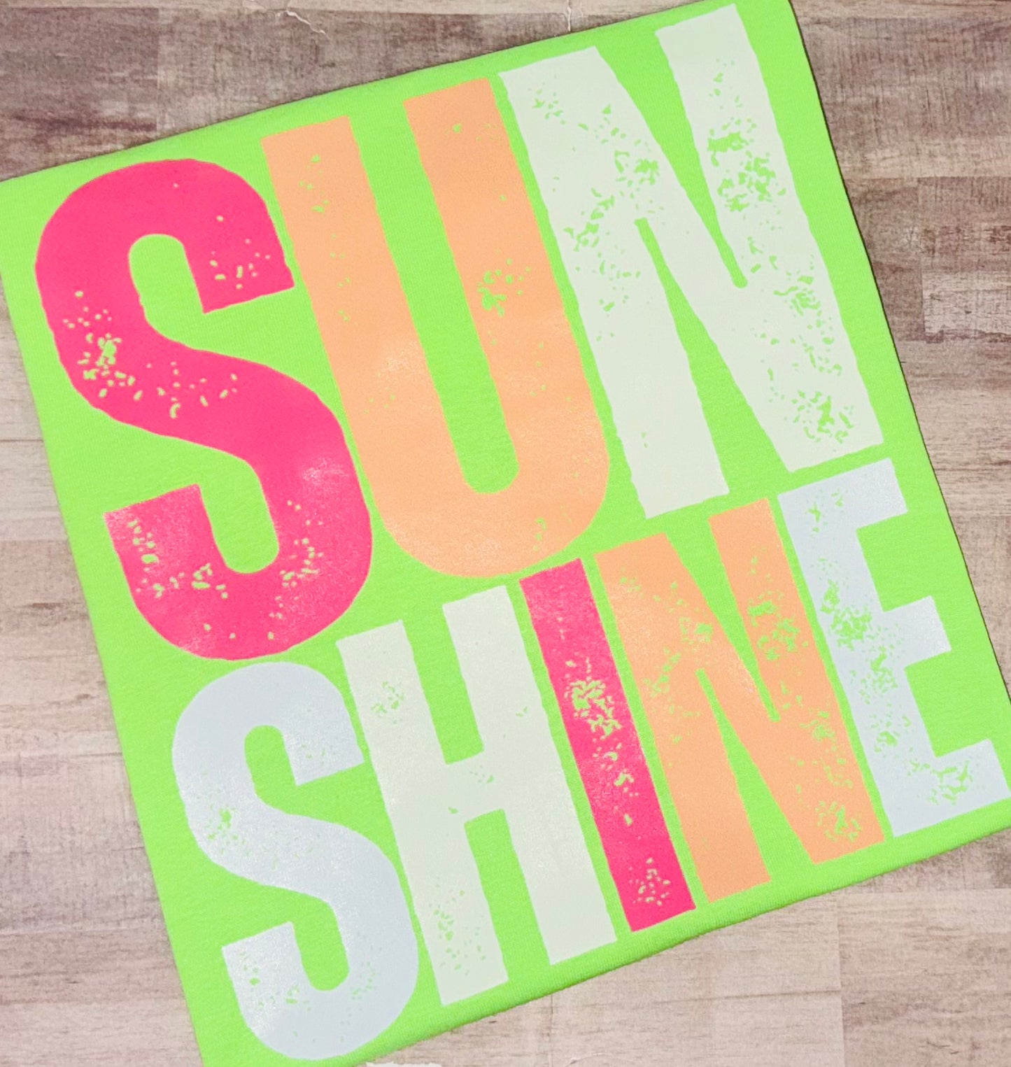 Bright Sunshine tee TAT 3 WEEKS
