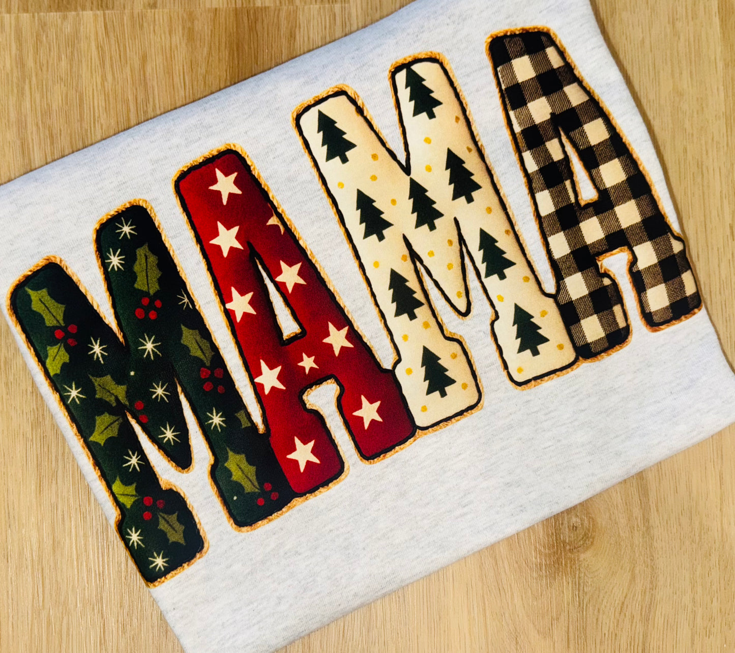 Mama Christmas pattern tee TAT 3 WEEKS